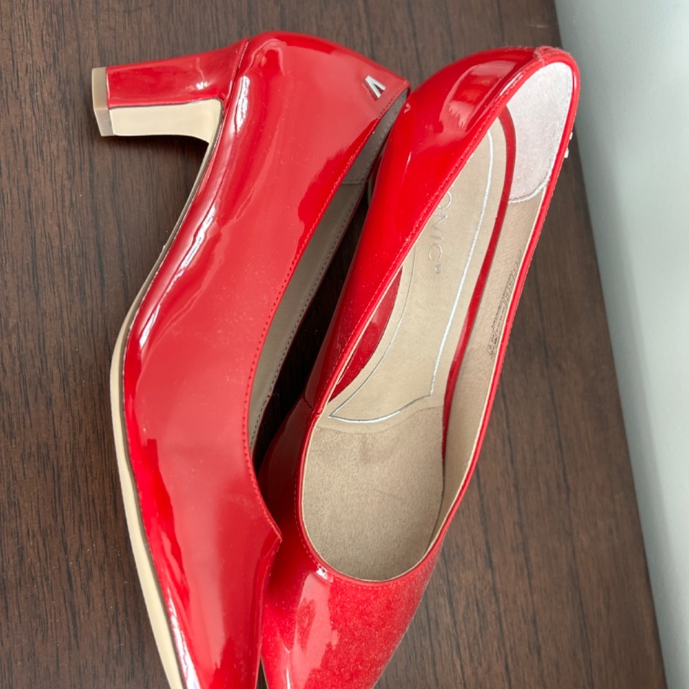 Vionic Red Heels - image 3